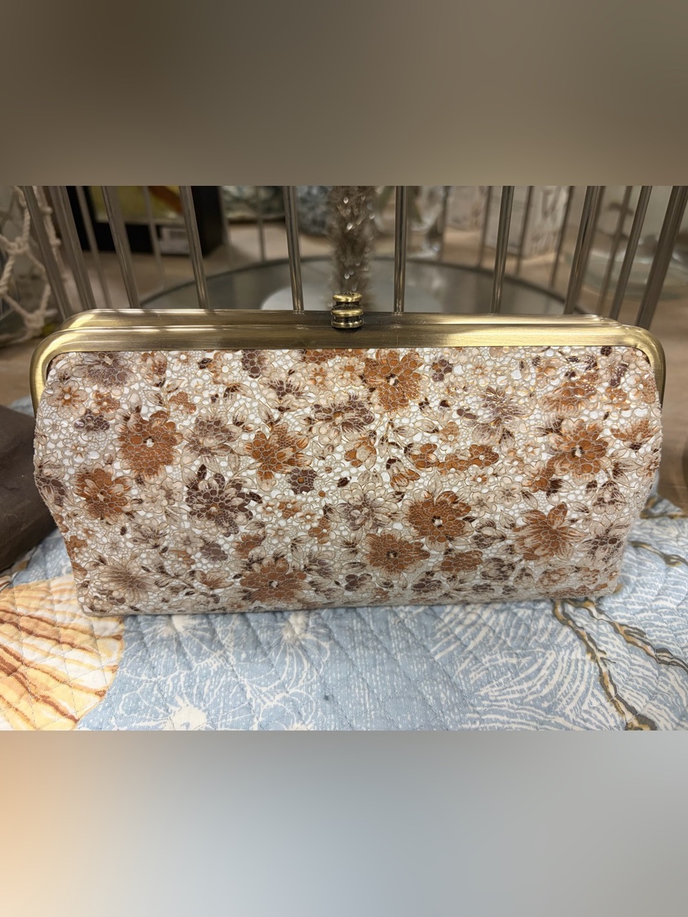 HOBO Lauren Clutch-Wallet Sepia Bloom